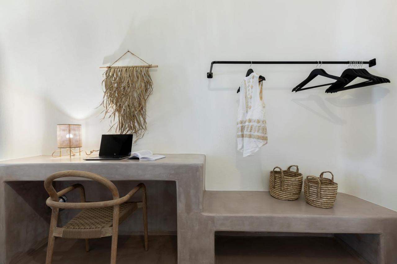Acave Santorini Suites Vothon Ngoại thất bức ảnh