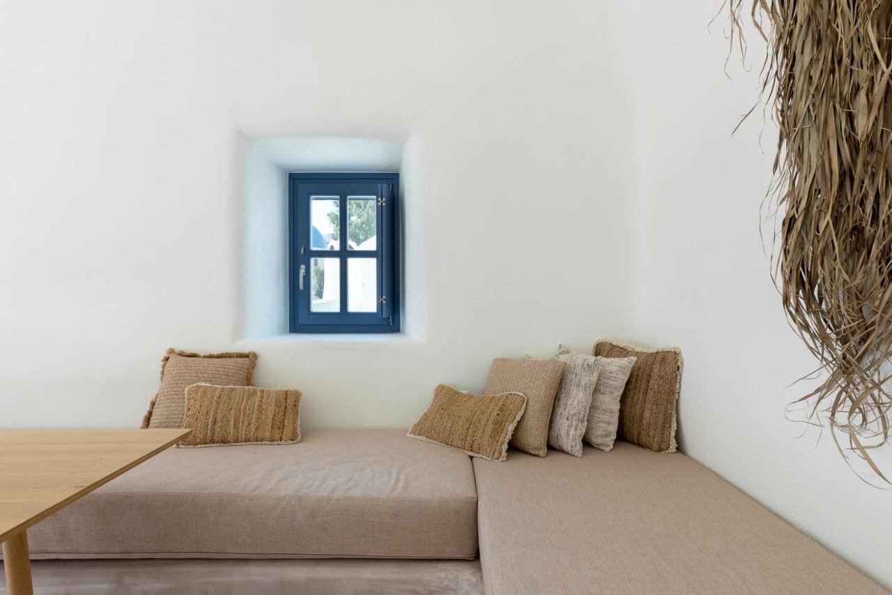 Acave Santorini Suites Vothon Ngoại thất bức ảnh
