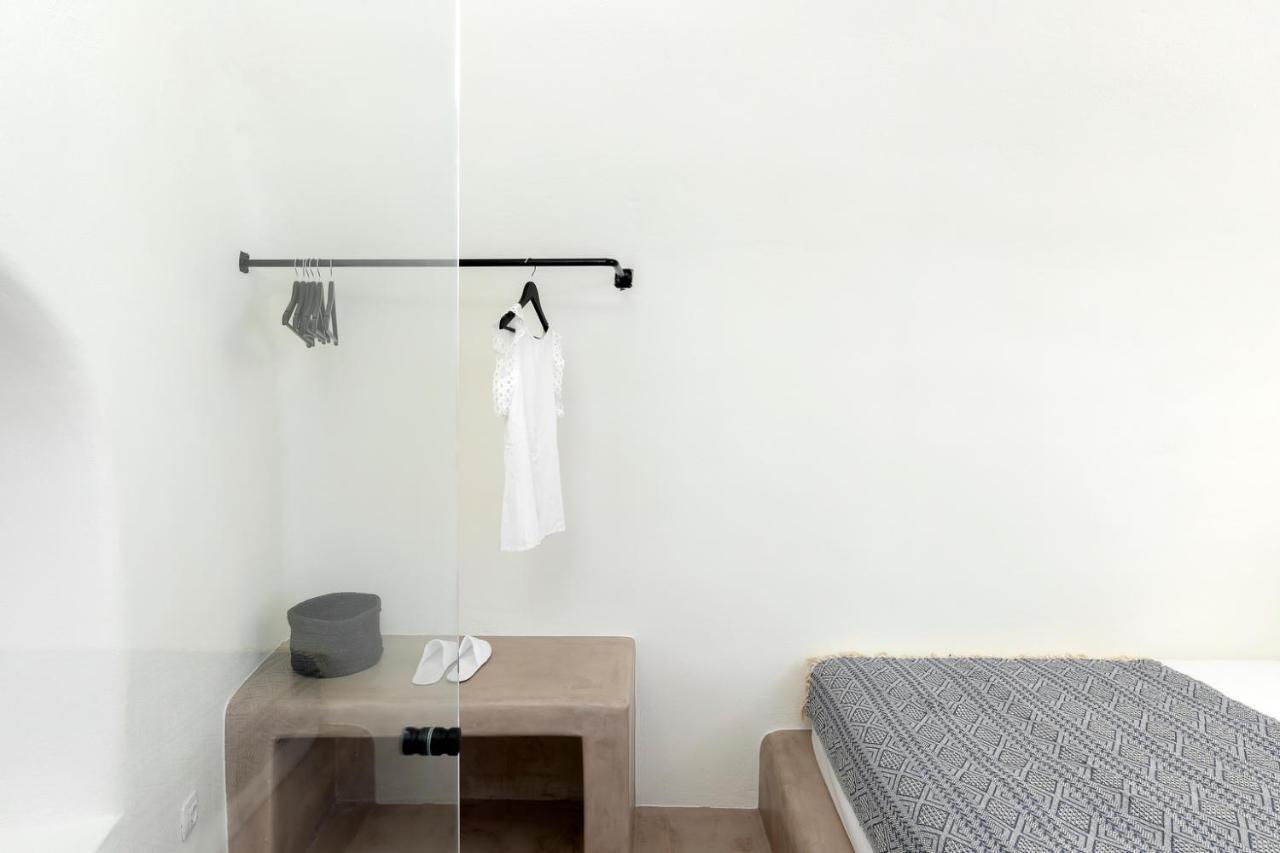 Acave Santorini Suites Vothon Ngoại thất bức ảnh